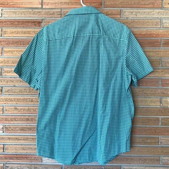 Men large Penguin by Munsingwear gingham shirt. - Picture 3 of 4